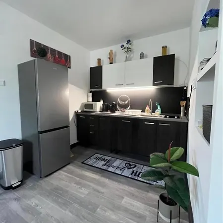 Kiscsillag Gyenesdias